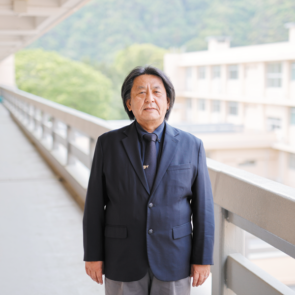 特任顧問  山根 佳也